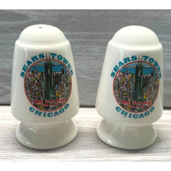 Sears Tower Chicago Salt and Pepper Shaker Set 3" Tall Souvenir White Graphic - Picture 1 of 7